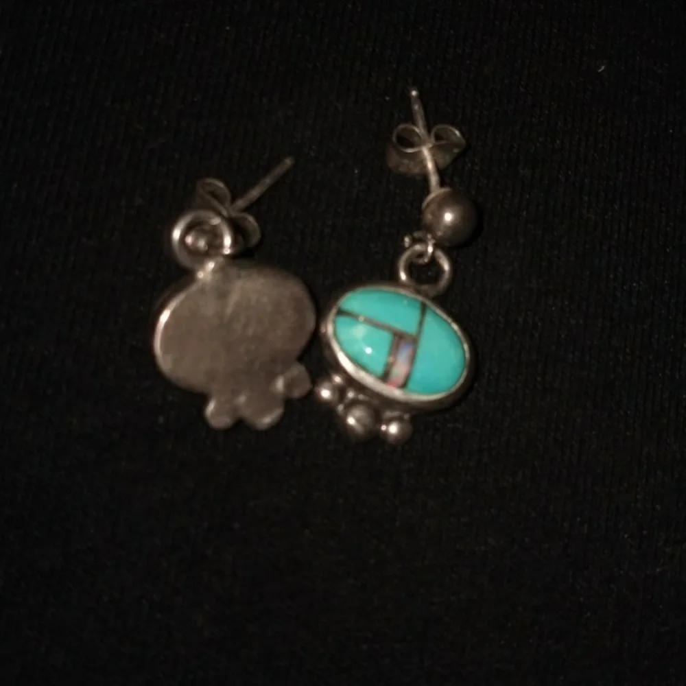 Handmade Turquoise Earrings (inlay) - Picture 3 of 4